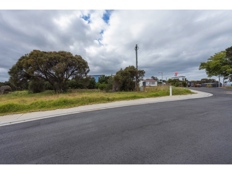 2 Sandy Court, Low Head TAS 7253