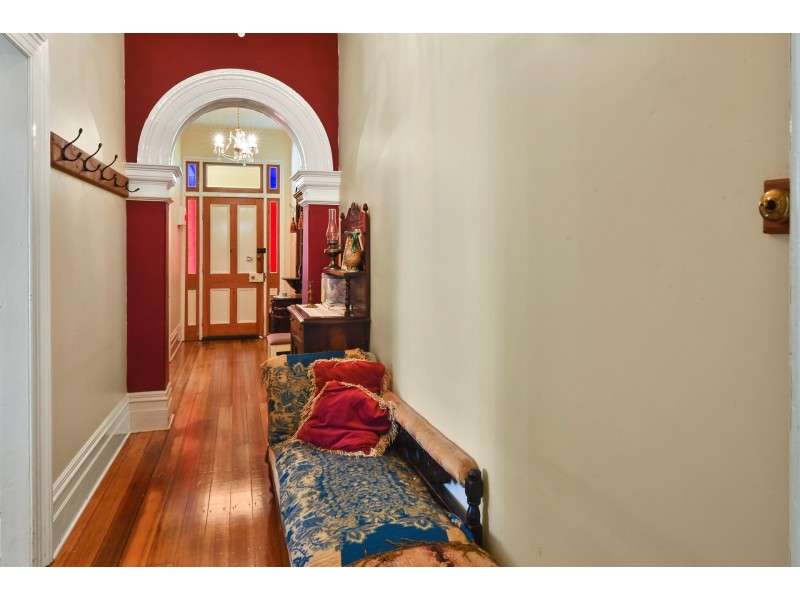 16 Russell St, Evandale TAS 7212