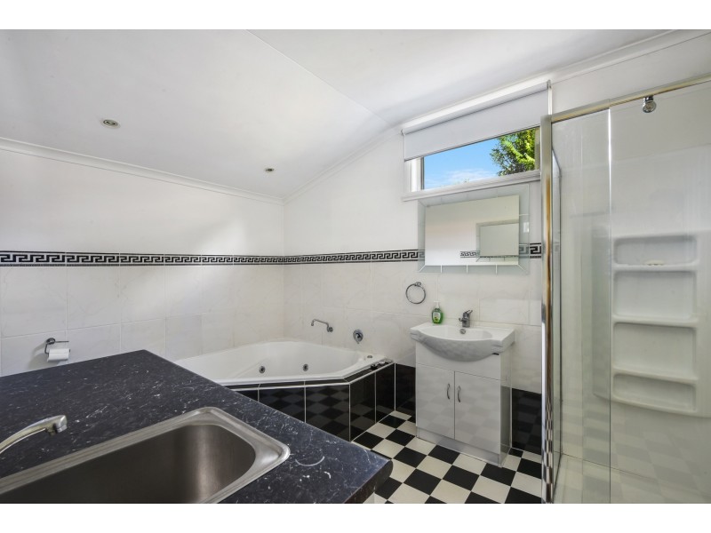 16 Russell St, Evandale TAS 7212
