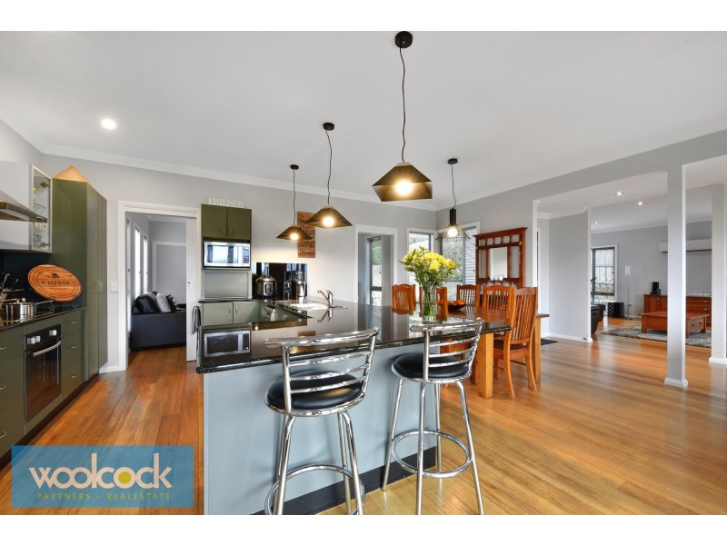 33 Balmoral Ave, Riverside TAS 7250