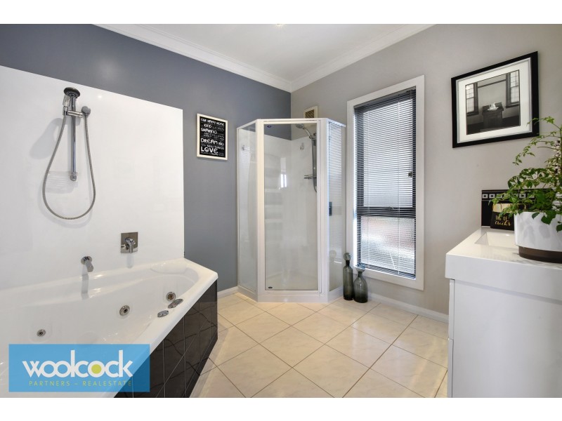 33 Balmoral Ave, Riverside TAS 7250