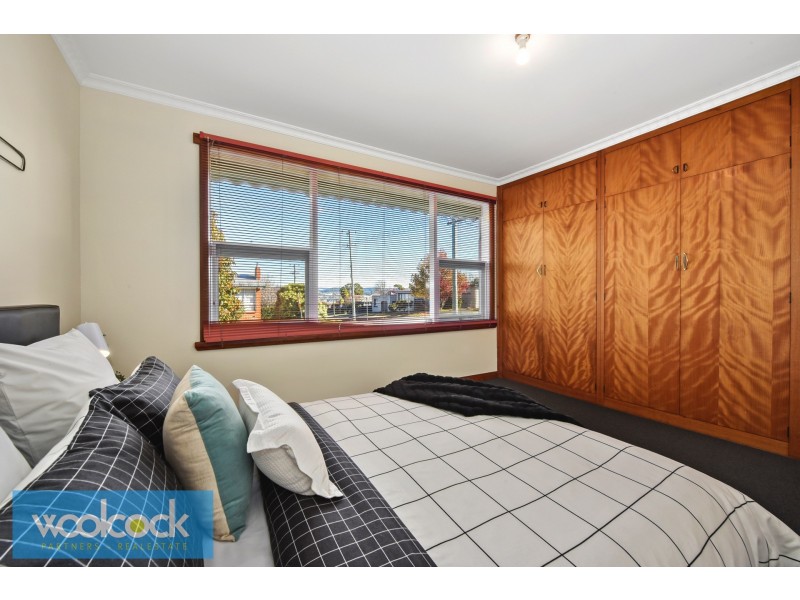 6 Egan St, Newnham TAS 7248