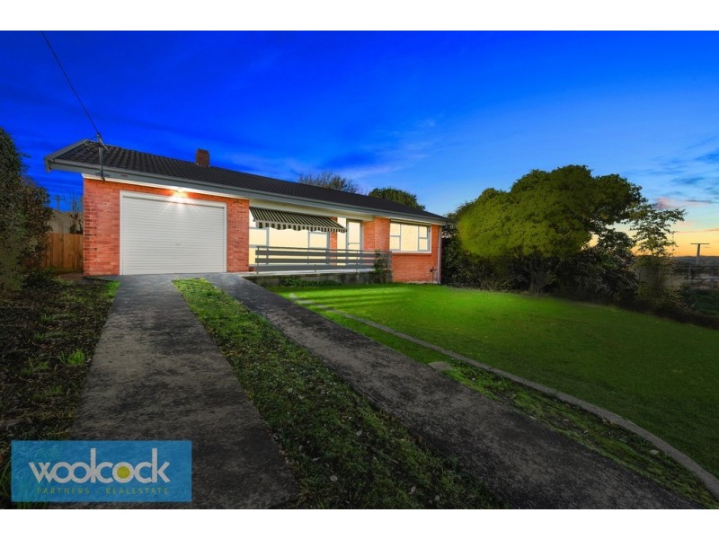 6 Egan St, Newnham TAS 7248
