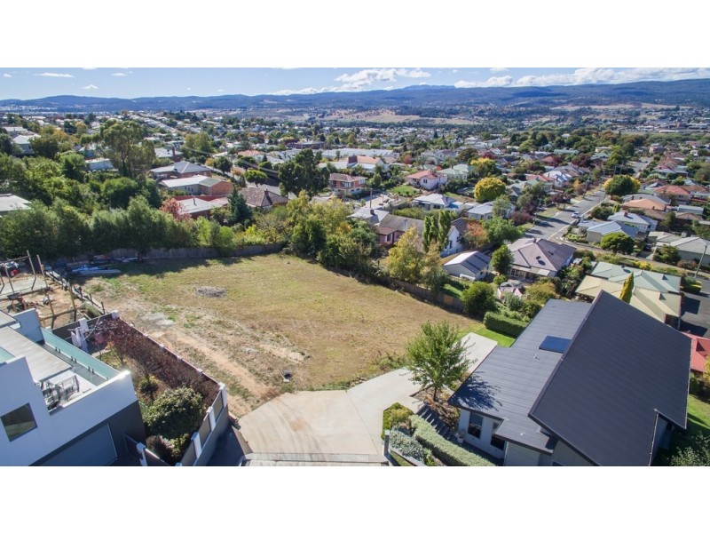 4 Roman Crt, Newstead TAS 7250