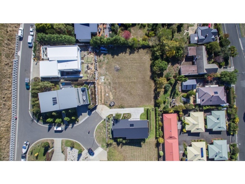 4 Roman Crt, Newstead TAS 7250