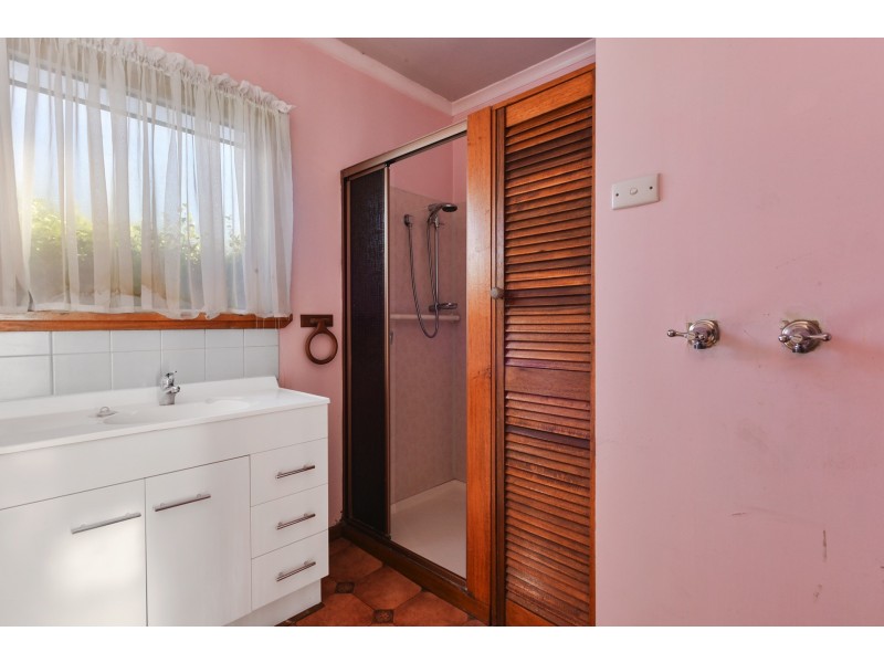 2 Payne Place, Mowbray TAS 7248