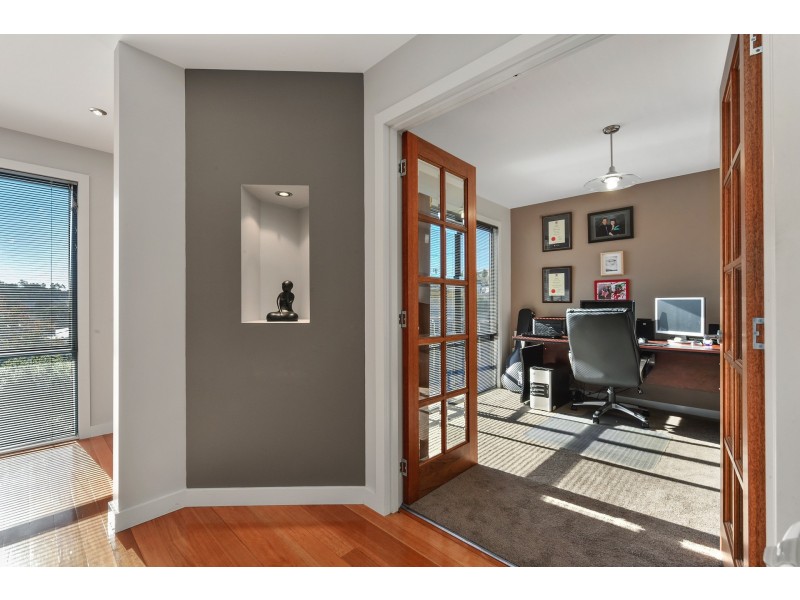 1 Francis St, Riverside TAS 7250