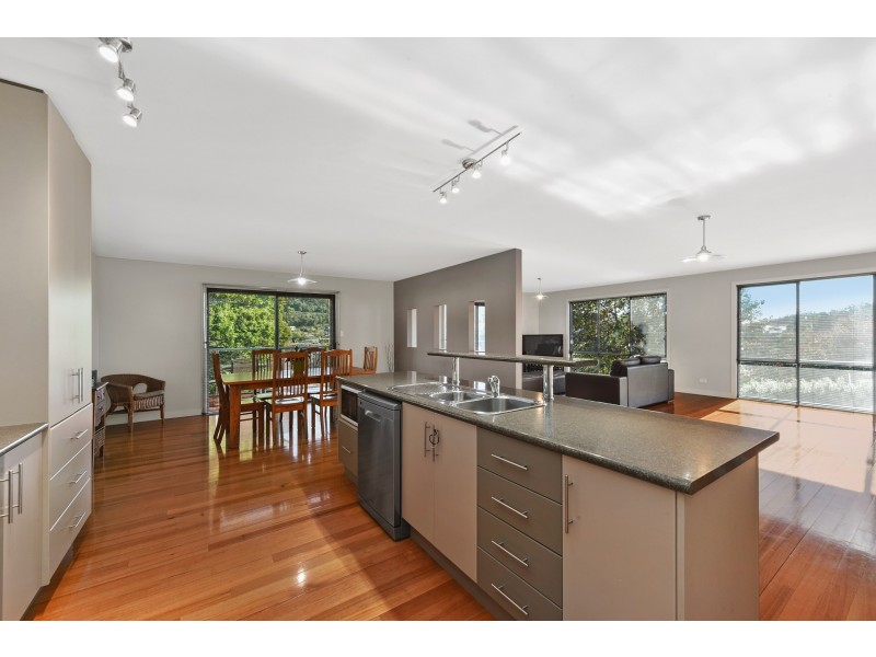 1 Francis St, Riverside TAS 7250