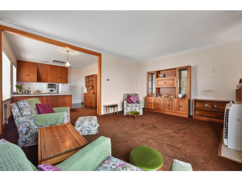 1 Pomona Rd, Riverside TAS 7250