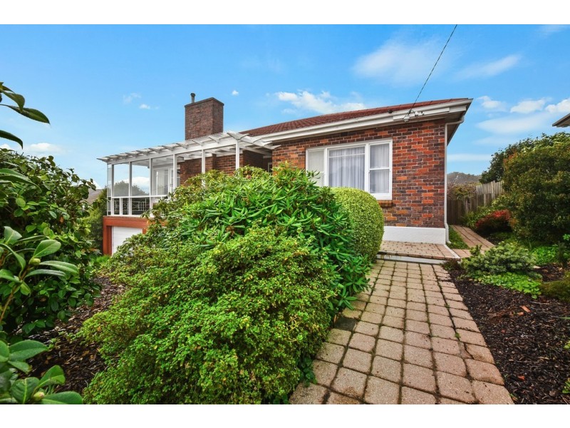 1 Pomona Rd, Riverside TAS 7250