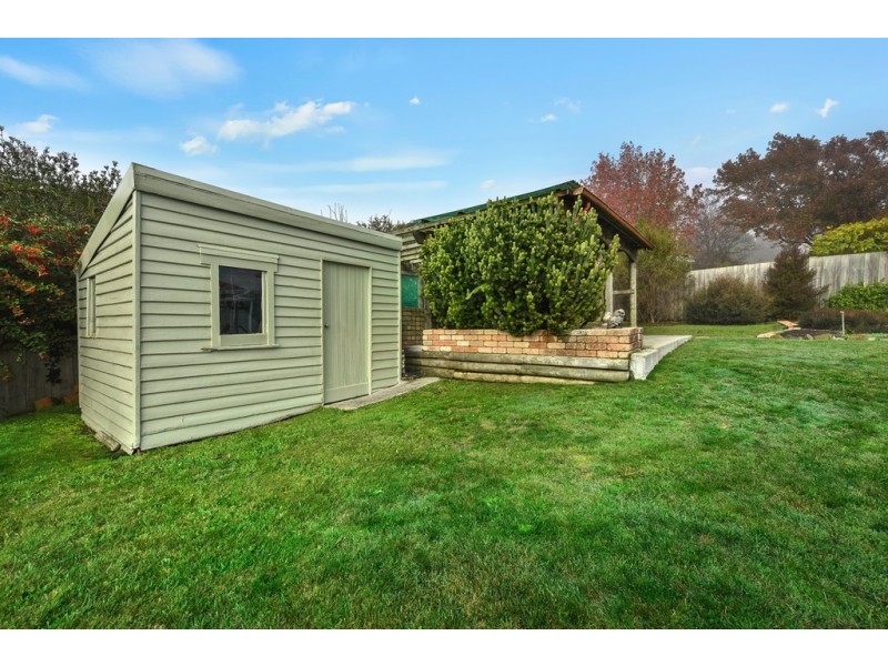 1 Pomona Rd, Riverside TAS 7250