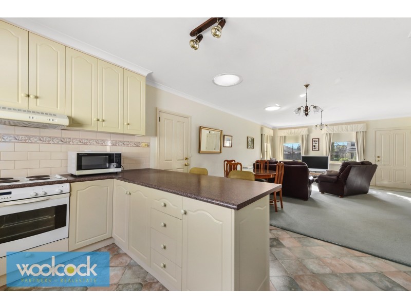 2/13 College St, Newstead TAS 7250