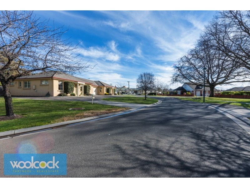 2/13 College St, Newstead TAS 7250