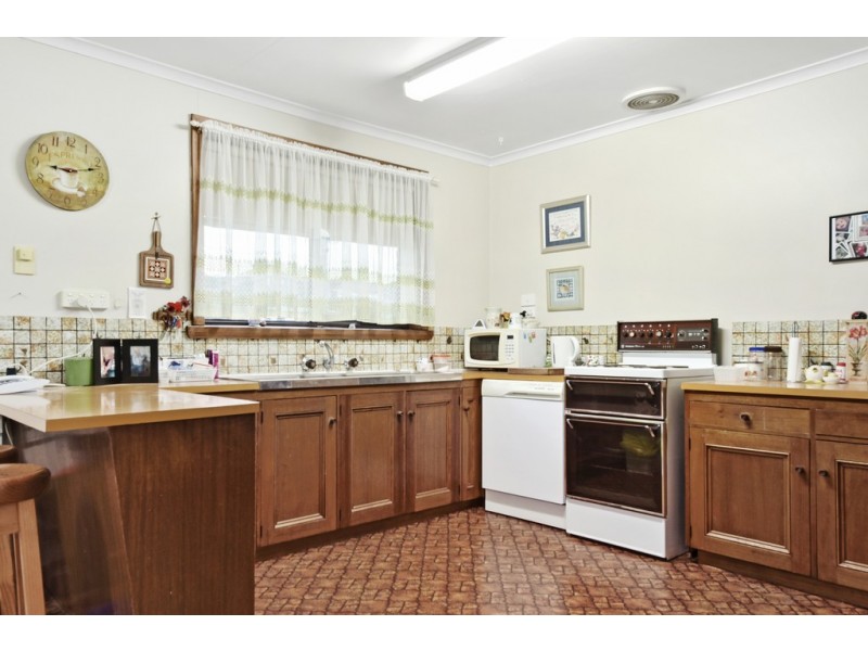 90 Viewbank Road, Newnham TAS 7248