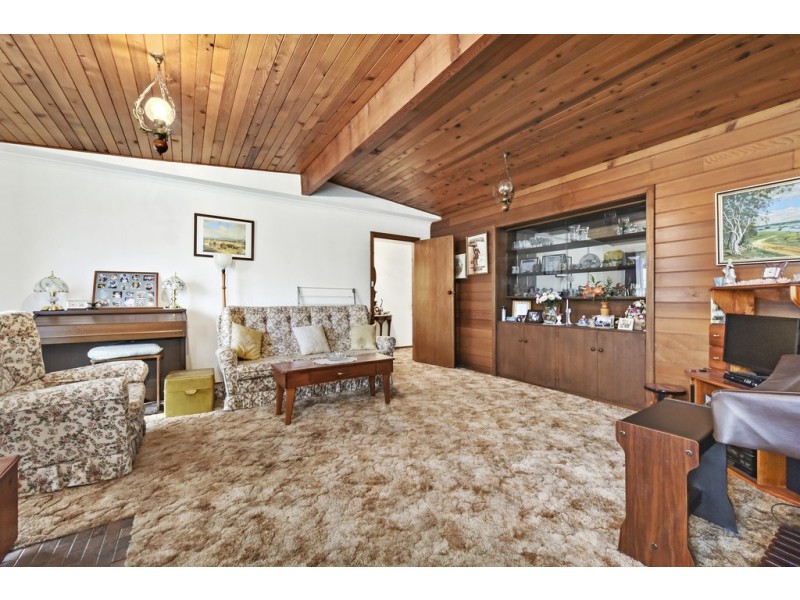 90 Viewbank Road, Newnham TAS 7248