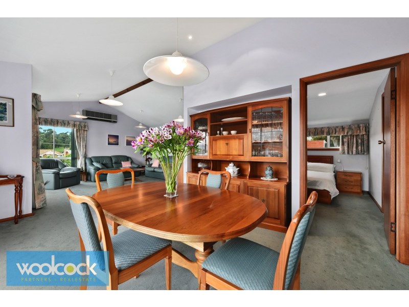 7 Oaktree Road, Youngtown TAS 7249