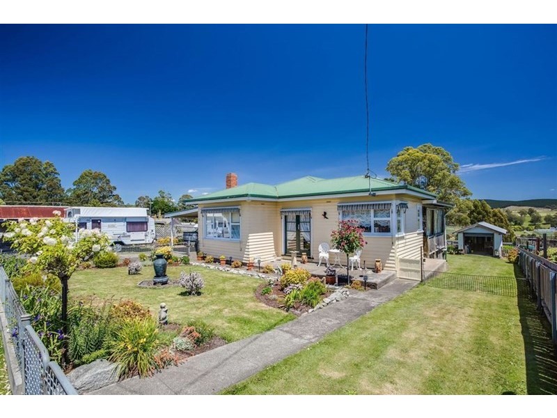 16 Albert Street, Branxholm TAS 7261