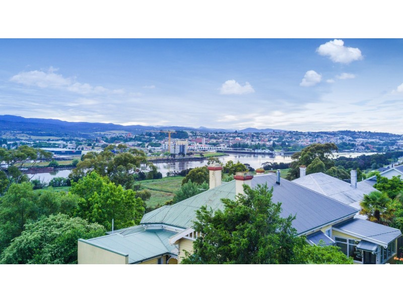 46 Forest Road, Trevallyn TAS 7250