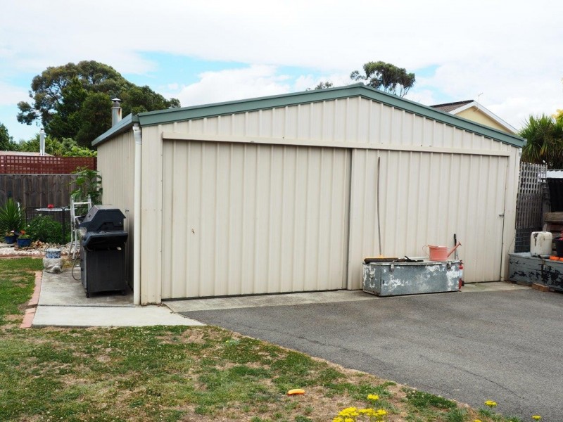 3 Drysdale Court, Newnham TAS 7248