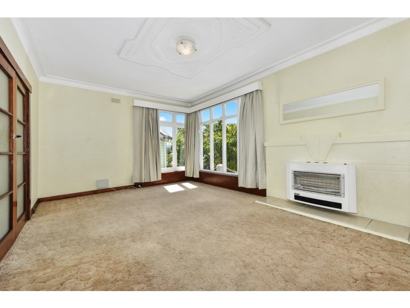 4 Bond Street, Kings Meadows TAS 7249