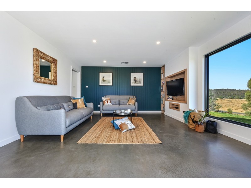92 Panorama Road, Blackstone Heights TAS 7250