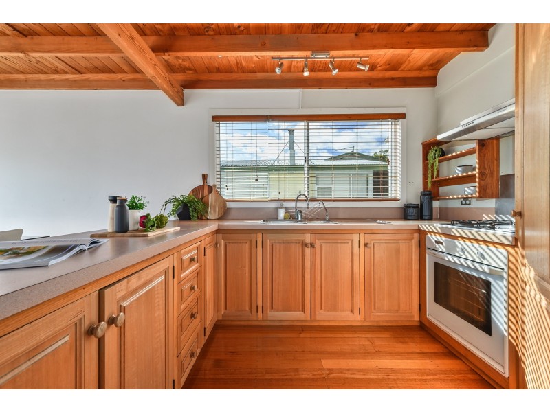 12 Denison Grove, West Launceston TAS 7250