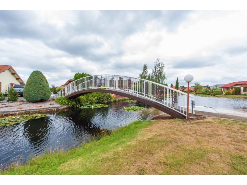 17/22 Waldhorn Drive, Grindelwald TAS 7277
