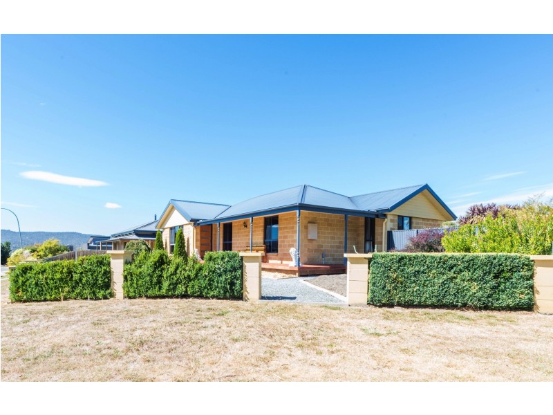 2 Grouse Avenue, Legana TAS 7277