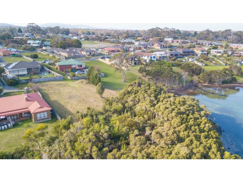 16 Reece Street, George Town TAS 7253