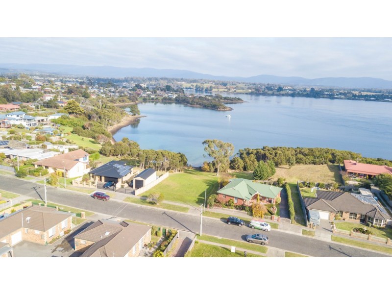 16 Reece Street, George Town TAS 7253