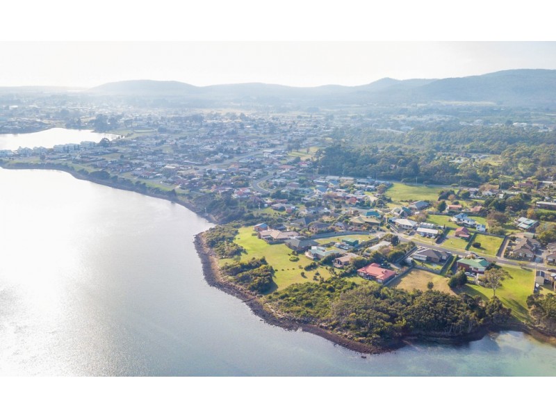 16 Reece Street, George Town TAS 7253