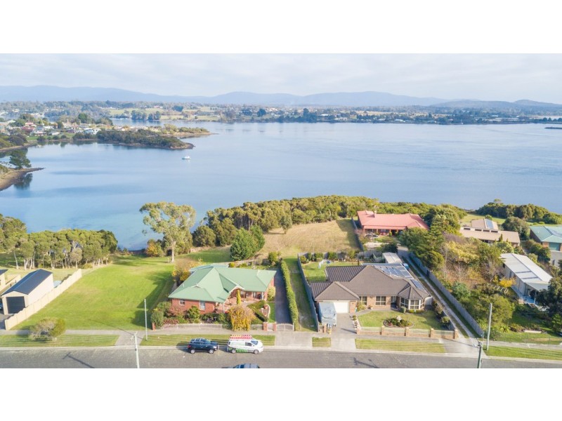 16 Reece Street, George Town TAS 7253