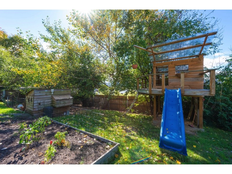 5 Churchill Crescent, Newstead TAS 7250