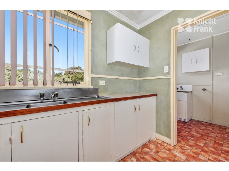 6 Dalkeith St, Waverley TAS 7250