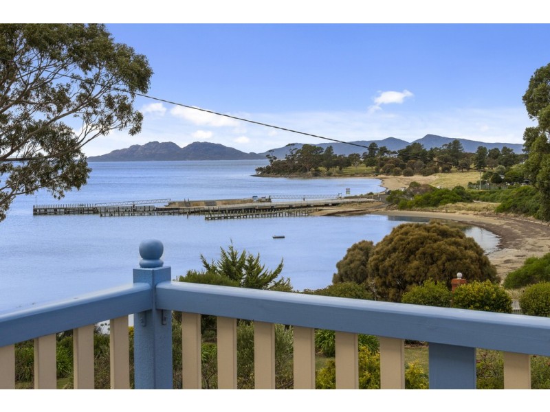 3 Maria Street, Swansea TAS 7190