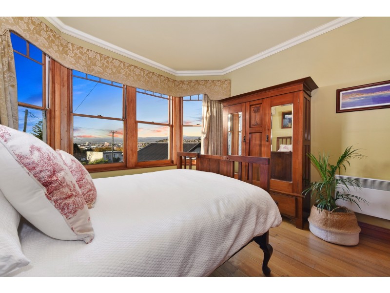 34 Hillside Crescent, West Launceston TAS 7250