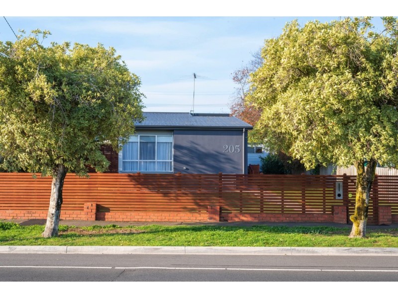205 Hobart Rd, Kings Meadows TAS 7249