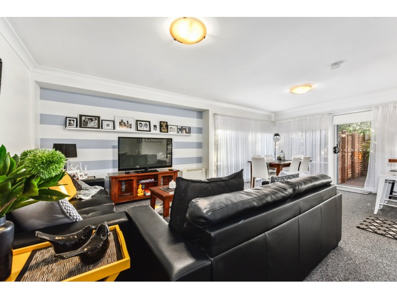 205 Hobart Rd, Kings Meadows TAS 7249