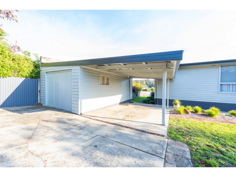 205 Hobart Rd, Kings Meadows TAS 7249