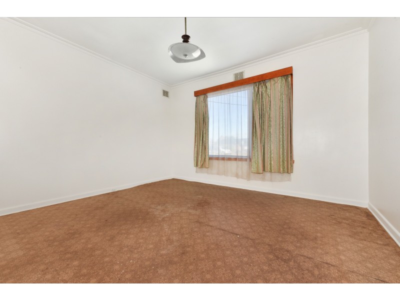 1 Vale Street, Prospect Vale TAS 7250