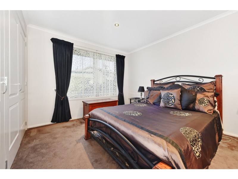 6 St James Close, Newstead TAS 7250