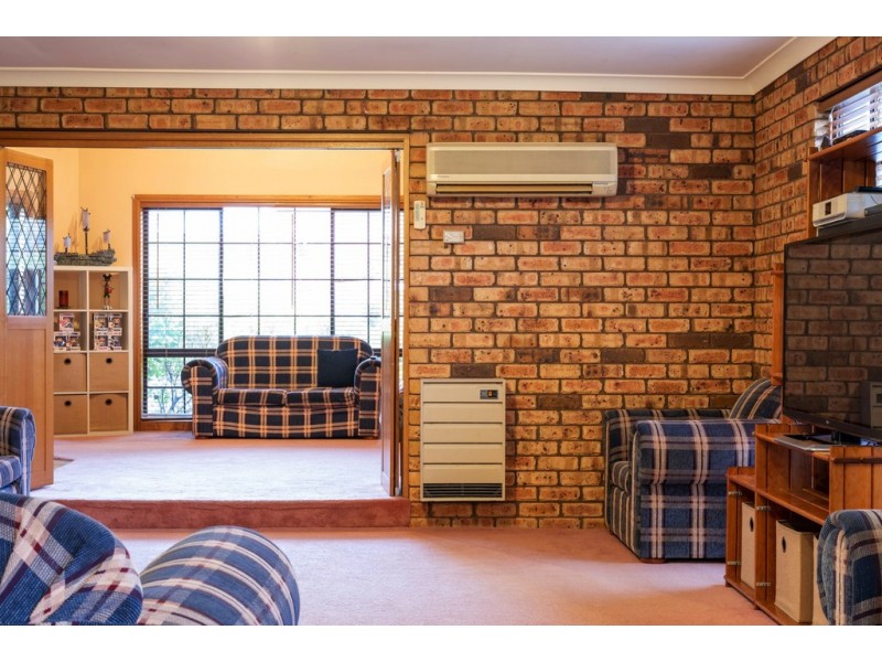 32 Harley Parade, Prospect Vale TAS 7250