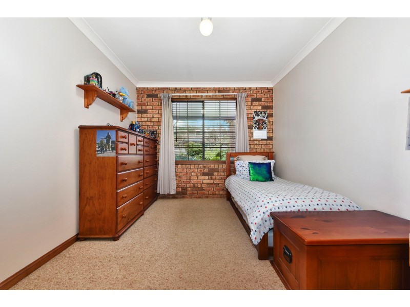 32 Harley Parade, Prospect Vale TAS 7250