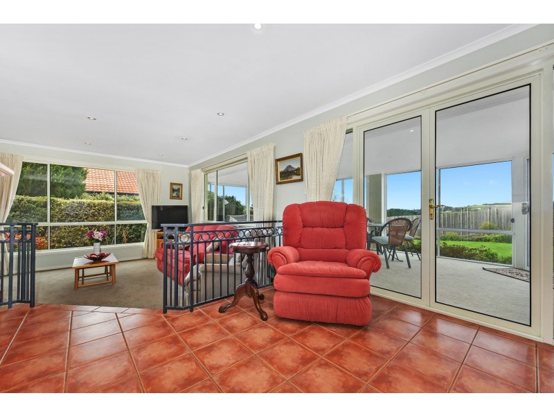 18 Poplar Parade, Youngtown TAS 7249