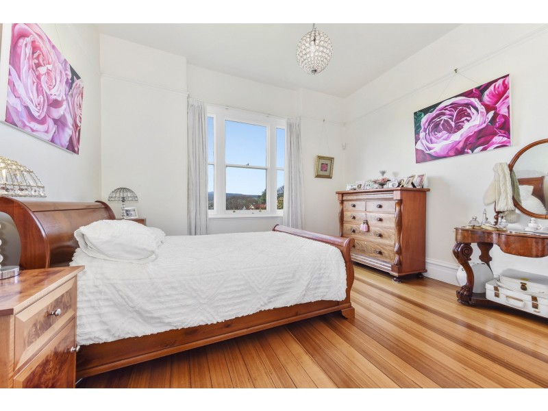 8 Tulloch Street, Newstead TAS 7250