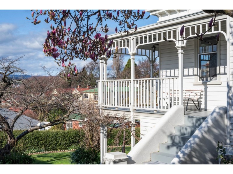8 Tulloch Street, Newstead TAS 7250