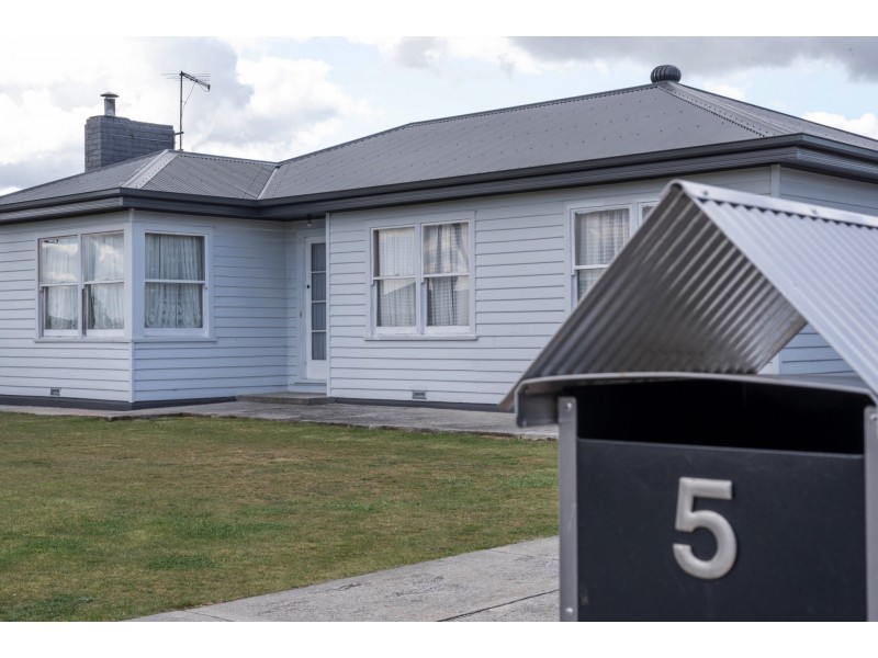 5 Chris Street, Prospect Vale TAS 7250