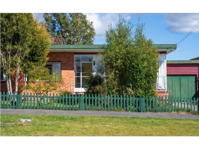 5 Veronica Crescent, Norwood TAS 7250