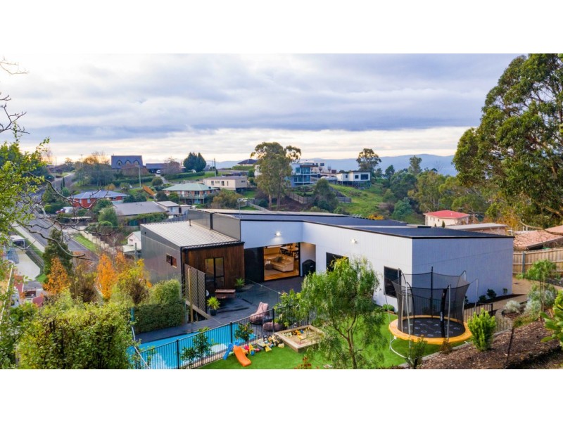 1/49 Cherry Road, Trevallyn TAS 7250