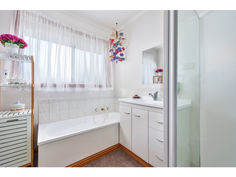 1 and 2/77 Waroona Street, Youngtown TAS 7249